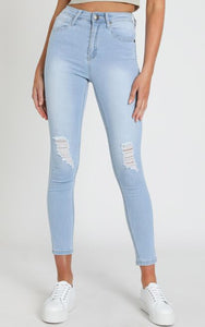 Brooke Skinny Jeans in Light Wash Denim